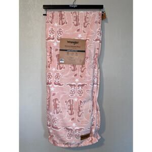 Wrangler Oversized Ultra Plush Throw Pink Cowboy Boots 60x70